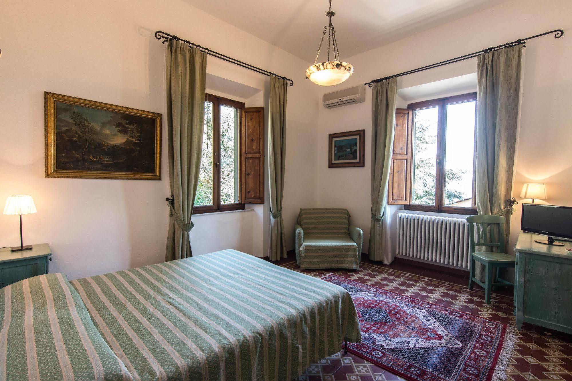 Hotel Villa Porta All'Arco Volterra Buitenkant foto